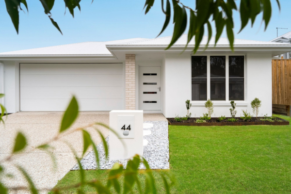 44 Whitby Circuit, Jimboomba