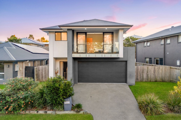 8 Lillypilly Drive, Ripley