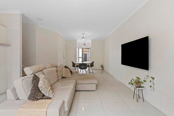 5/50 Booligal Street, Carina